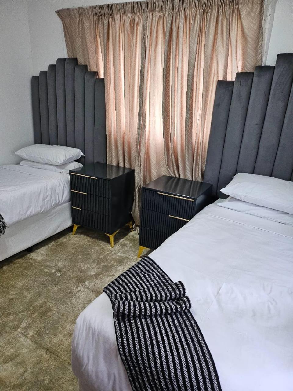 Oak Gardens Bed And Breakfast Newcastle Bagian luar foto