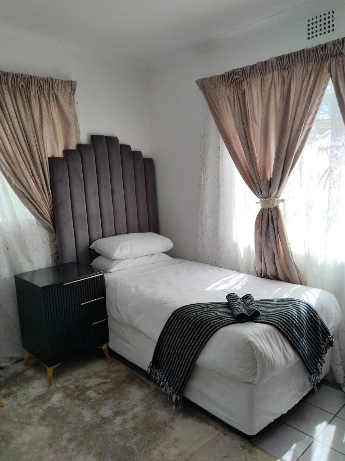 Oak Gardens Bed And Breakfast Newcastle Bagian luar foto