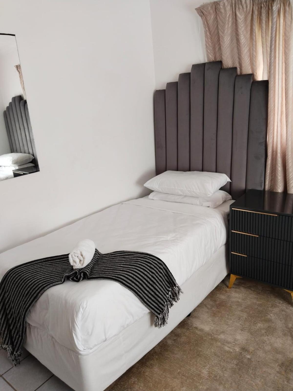 Oak Gardens Bed And Breakfast Newcastle Bagian luar foto